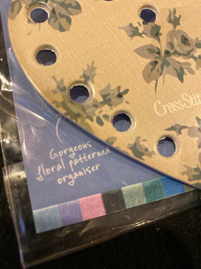 CrossStitcher Thread Sorter Butterfly Frame Kit, Hobbies & Toys