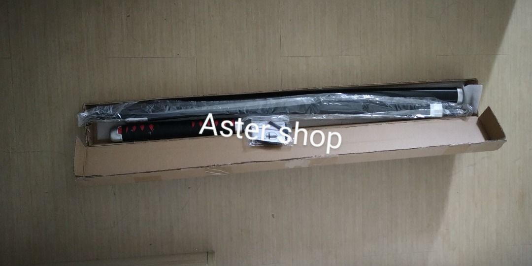 Detachable wooden katana sword, Hobbies & Toys, Toys & Games on Carousell