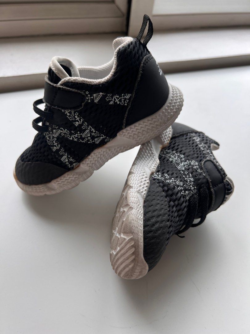 Dr. Kong Running shoes, Babies & Kids, Babies & Kids Fashion on Carousell