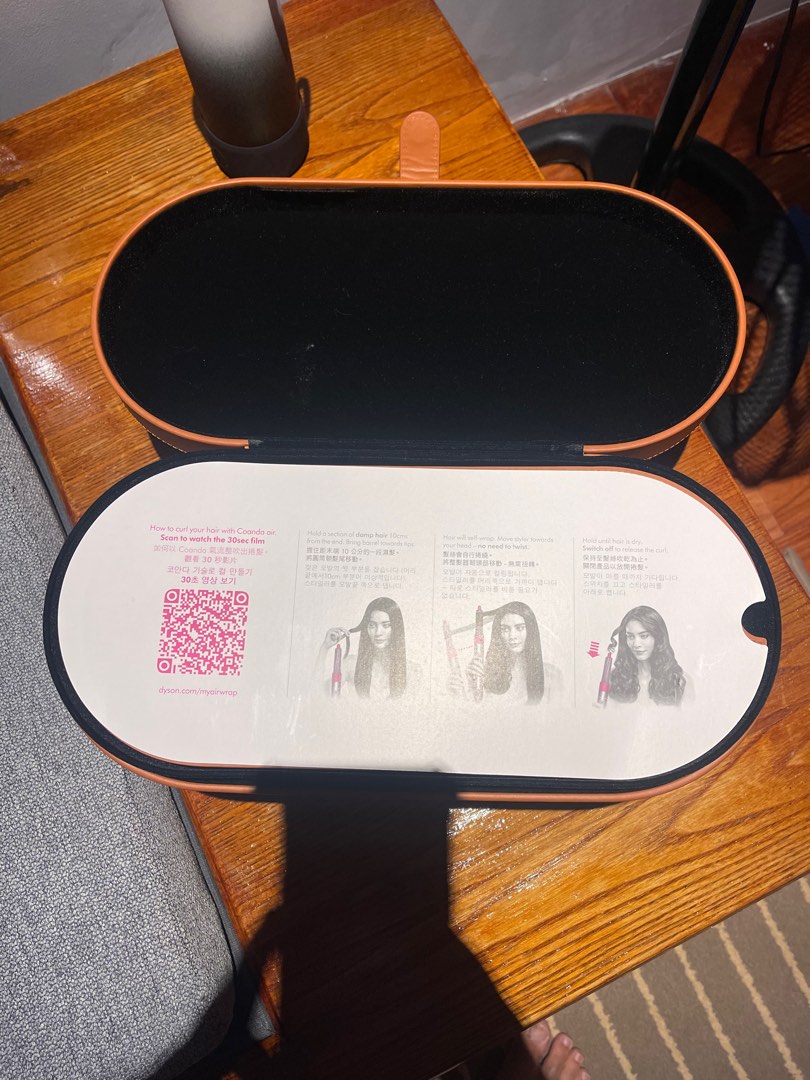 DYSON AIR WRAP, Beauty & Personal Care, Hair on Carousell