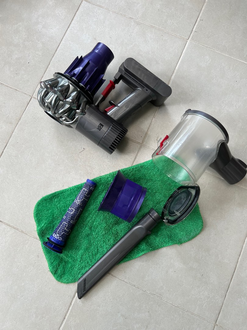 Dyson Vacuum Cleaner V6, TV & Home Appliances, Vacuum Cleaner