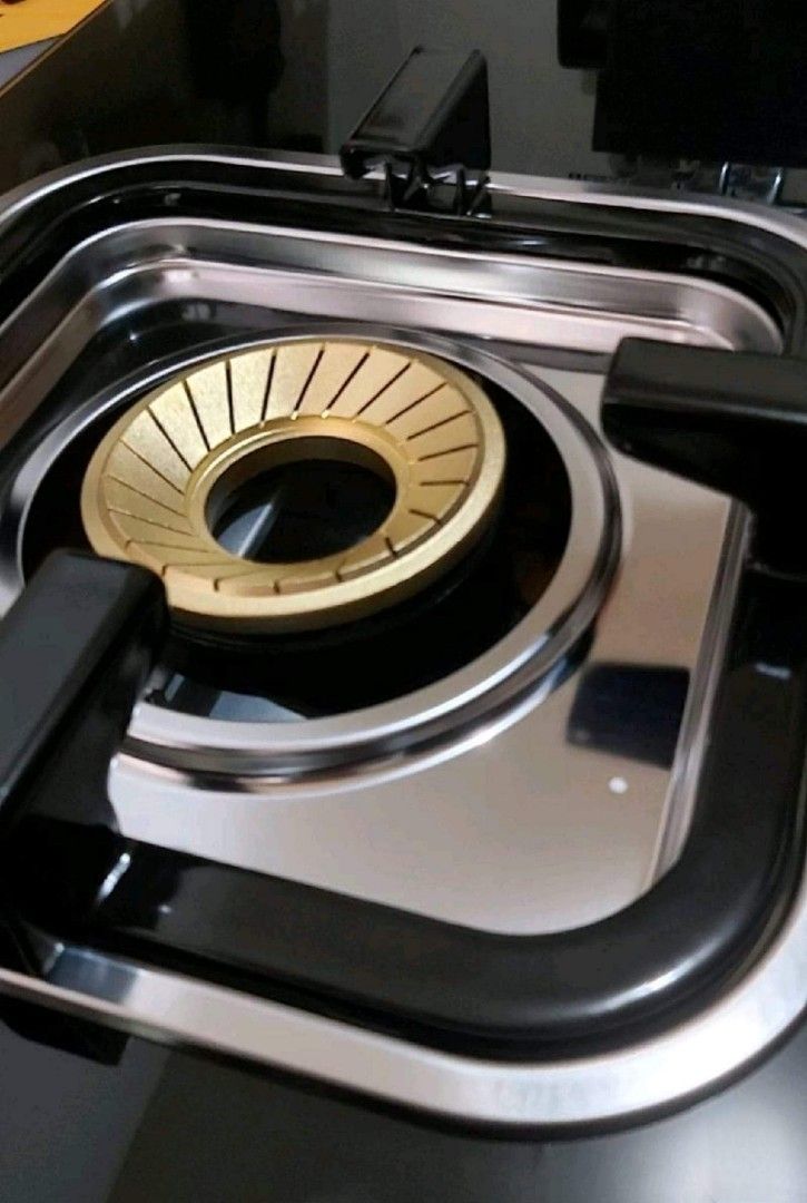 ELECTROLUX 2Burner Glass Tabletop Gas Stove, TV & Home Appliances