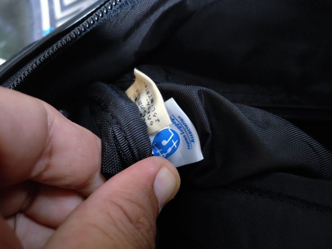 Enrico coveri, Women's Fashion, Bags & Wallets, Tote Bags on Carousell