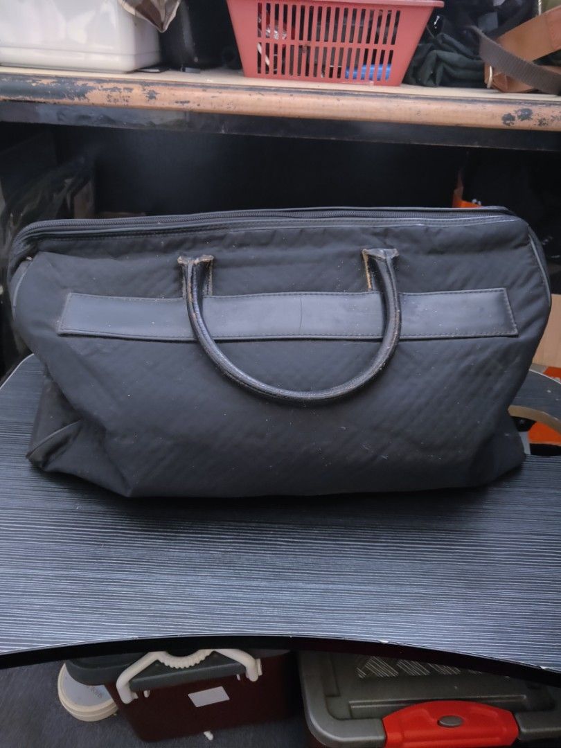 Enrico coveri, Women's Fashion, Bags & Wallets, Tote Bags on Carousell