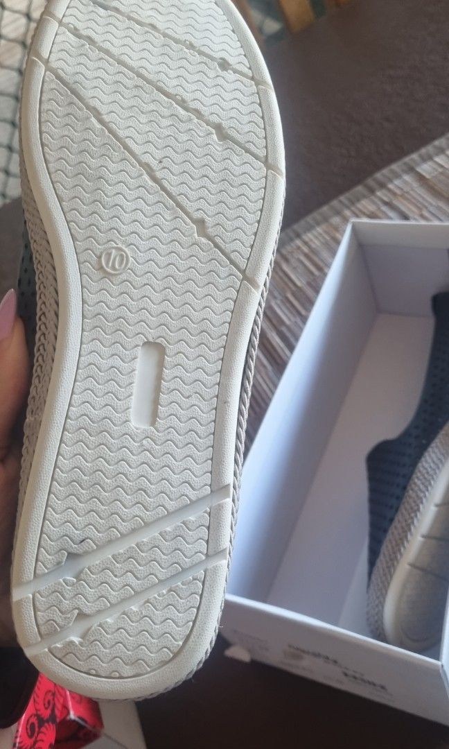 Famous footwear black shoes clearance
