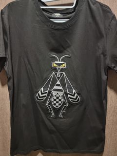 Fendi bee t shirt hot sale