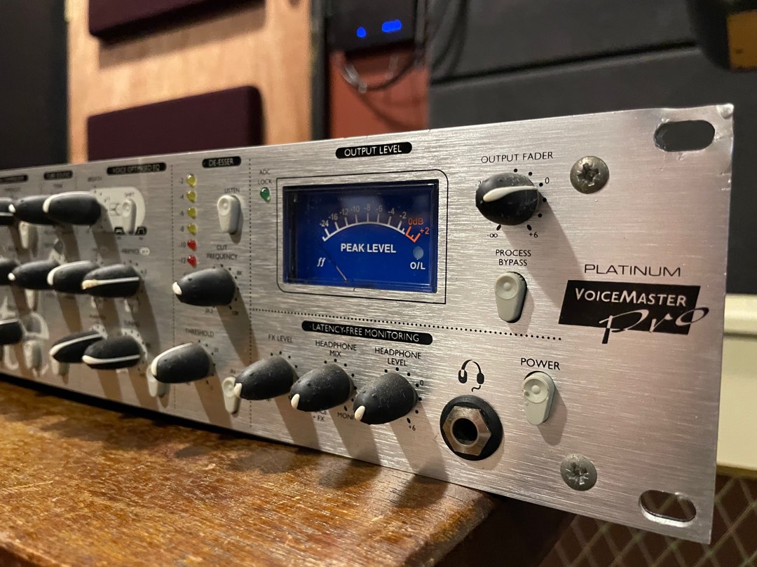 Focusrite VoiceMaster Platinum Pro Channel Strip / Preamp, Audio, Other