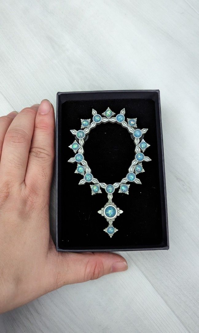 The cursed necklace harry potter sale