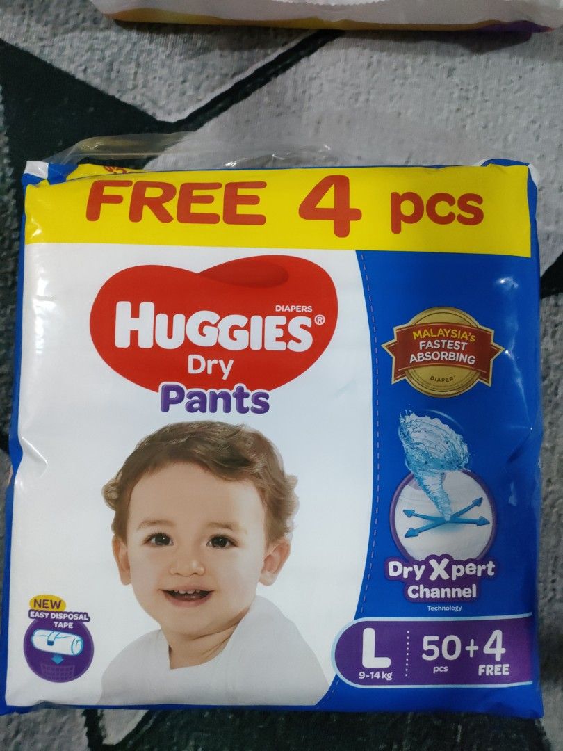 Huggies diapers L size, Babies & Kids, Bathing & Changing, Diapers