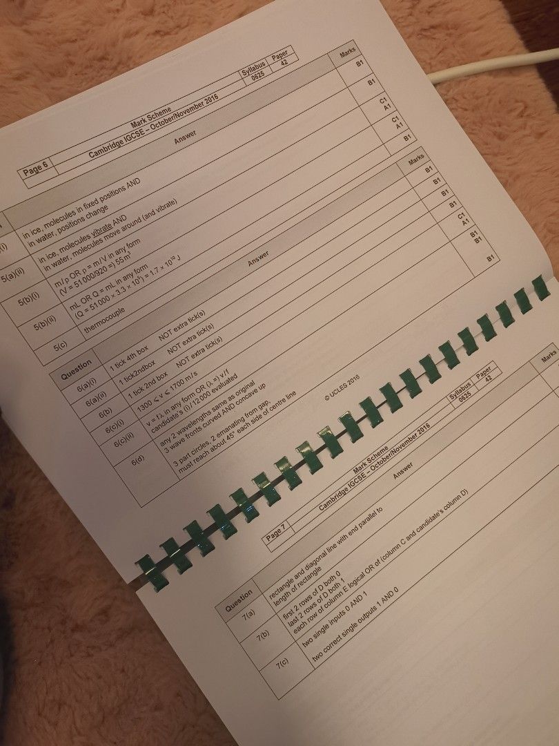 physics paper 4 theory extended 0625 42 may june 2019