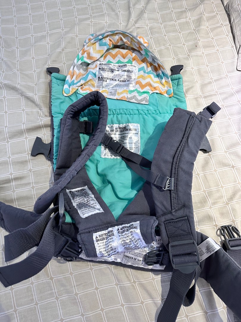 Infantino Cuddle Up Ergonomic Baby Carrier, Babies & Kids, Going Out