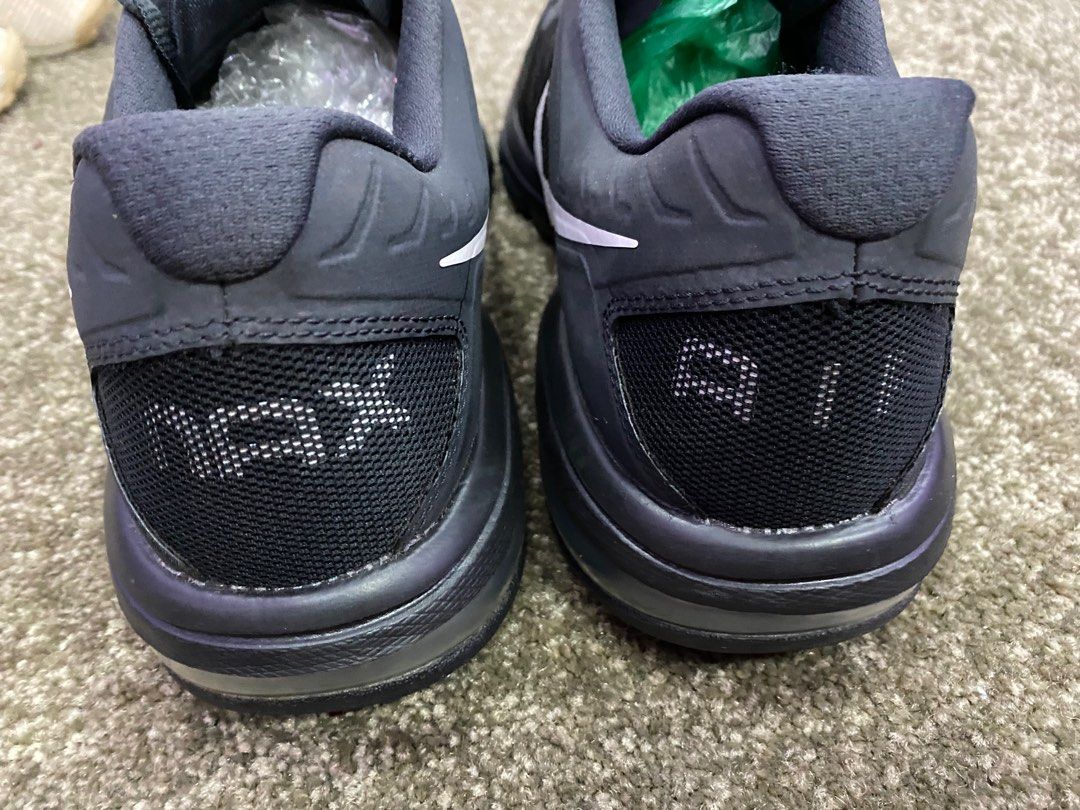 nike training air max full ride