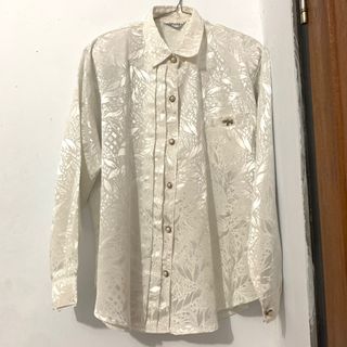 Kemeja Vintage