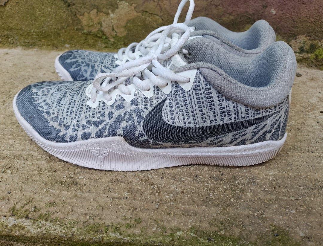 ua kobe shoes