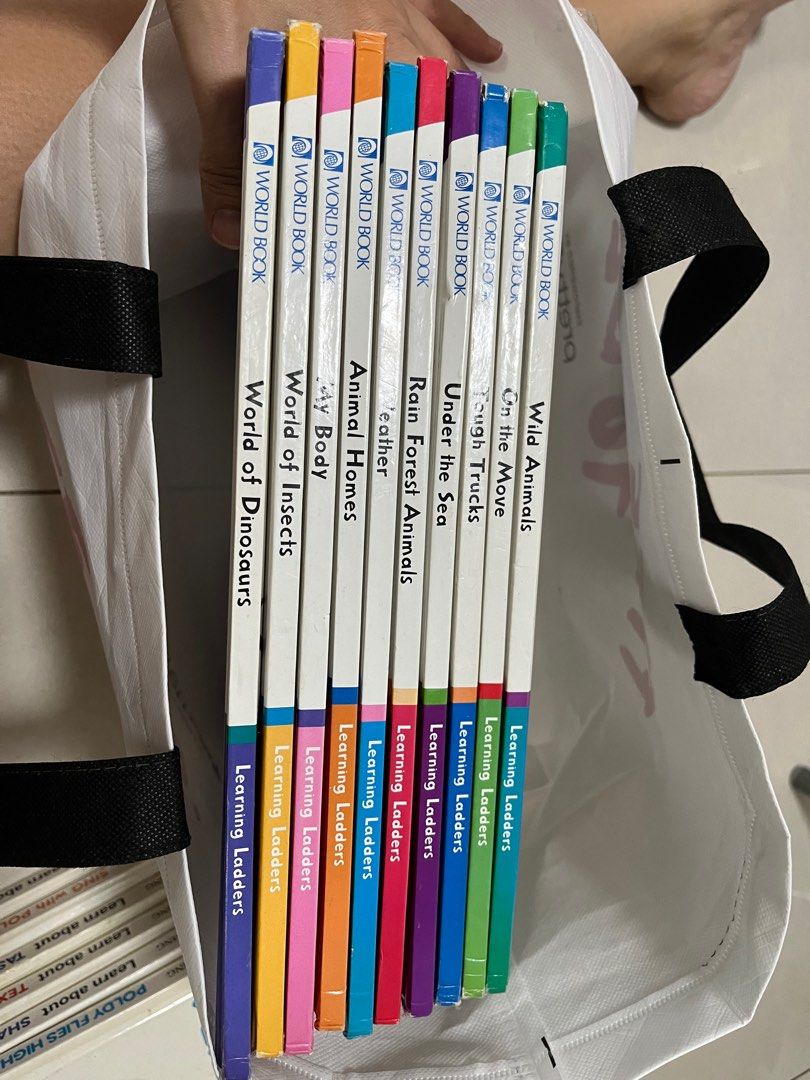 Learning ladders world books, Hobbies & Toys, Books & Magazines