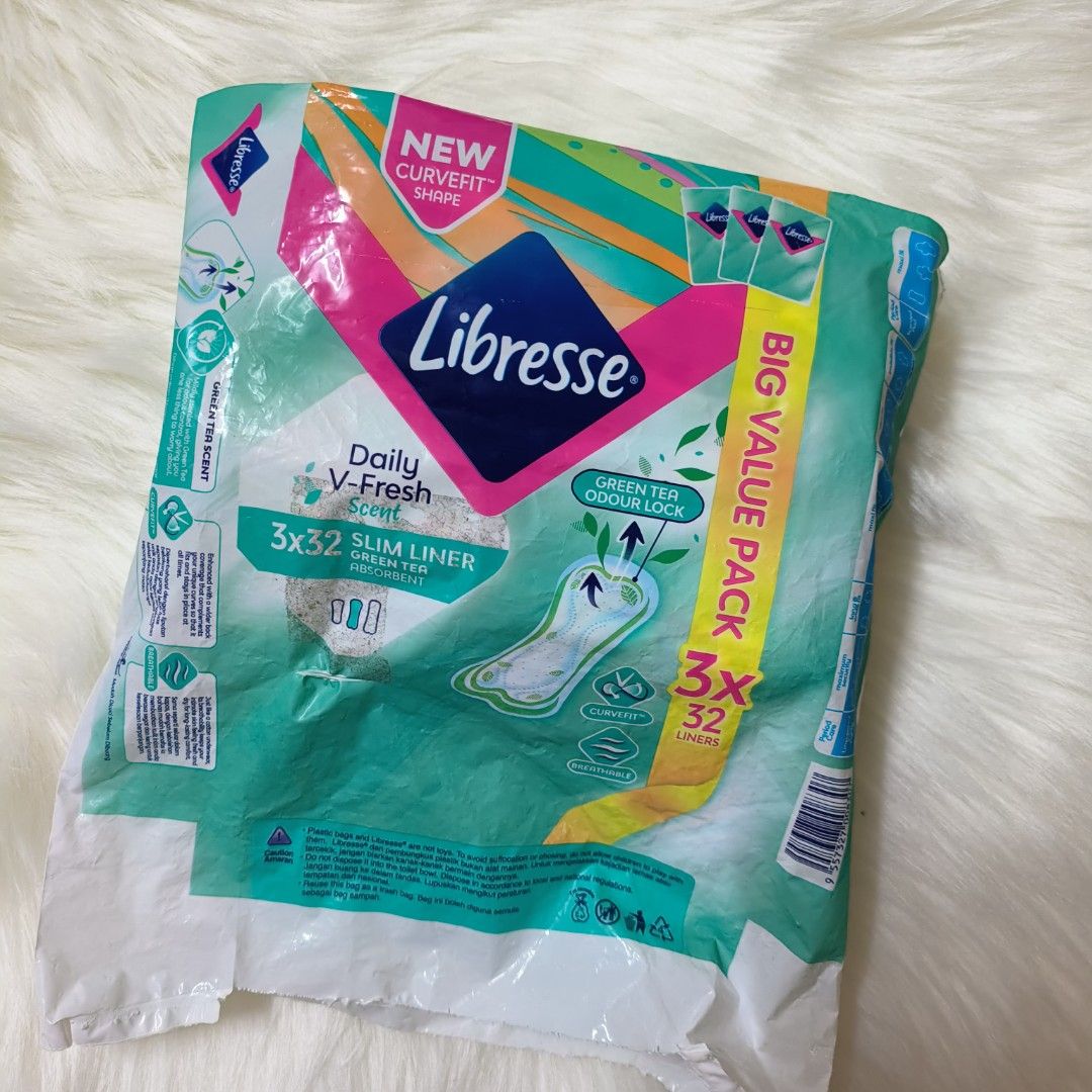 Libresse Panty Slim Liner 32pcs Green Tea Scented, Beauty & Personal