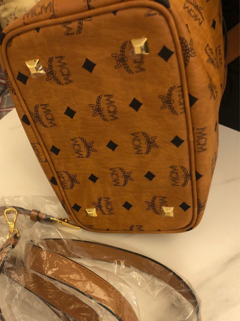 Mcm visetos hotsell bucket bag