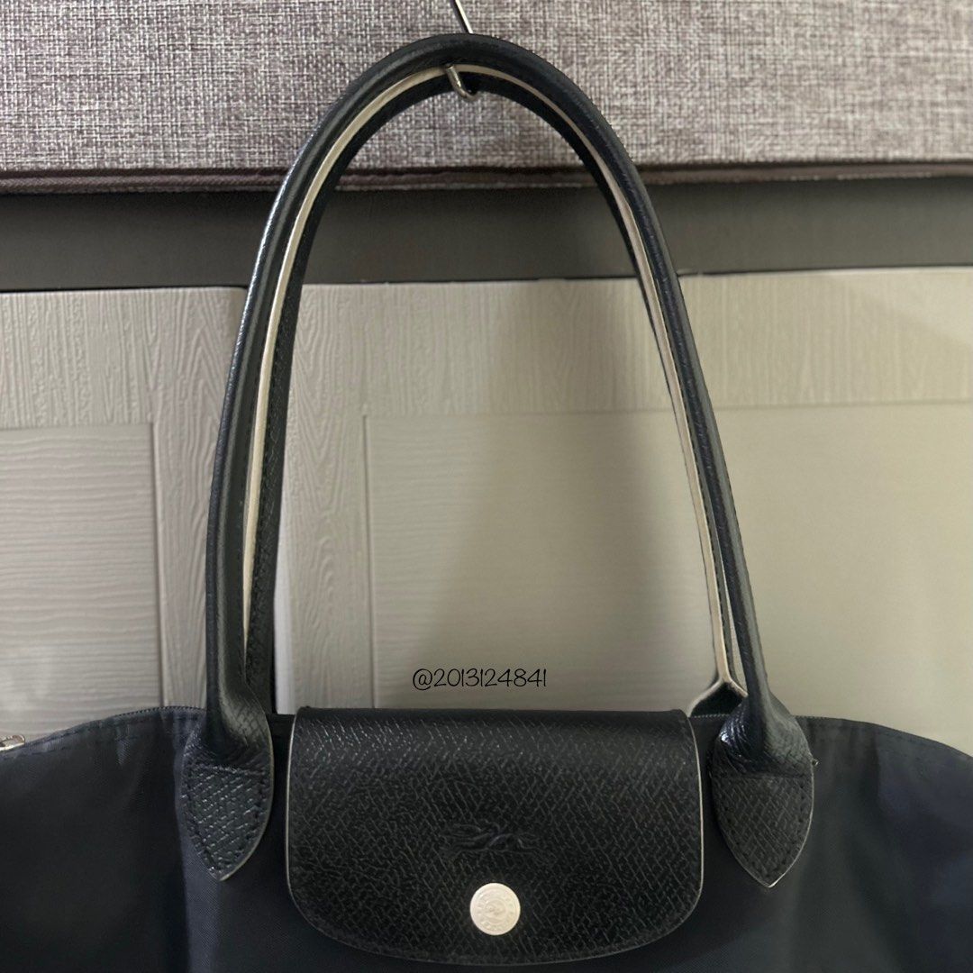 LONGCHAMP Le Pliage Club Shoulder Bag (S) in Black, Women's Fashion