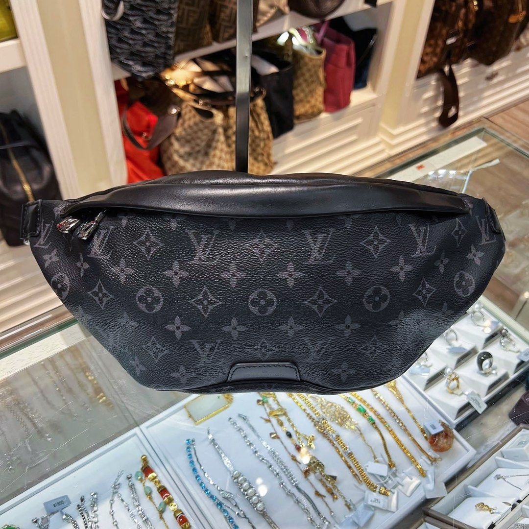 Louis Vuitton Discovery Bum Bag, Luxury, Bags & Wallets on Carousell