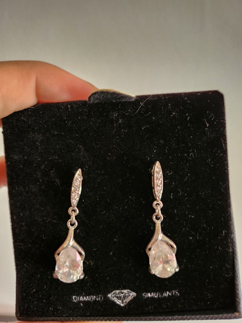 Magnetic earrings lovisa deals