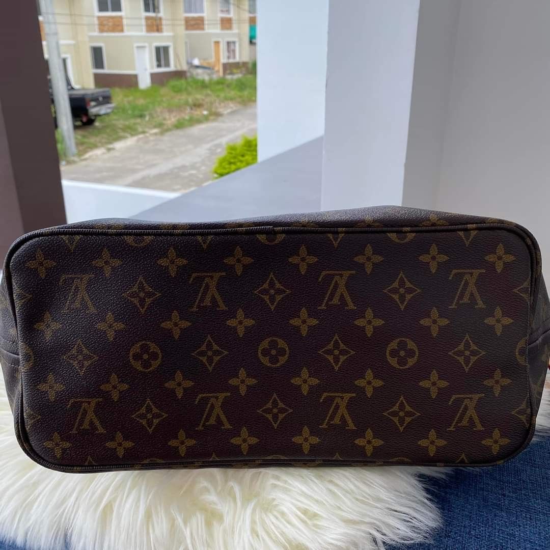 Louis Vuitton Sac Gibeciere Monogram Canvas Messenger Shoulder Bag Patina  Vachetta Oxidation Cracked Damaged Refurbishment - Reeluxs Bag Spa  Specialist Malaysia