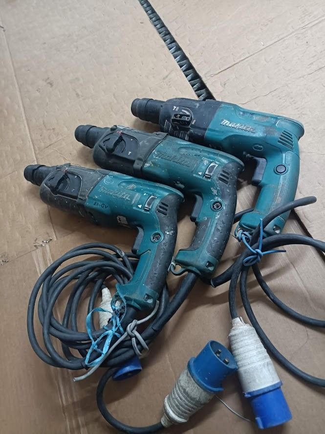 Makita HR2470 SDS Rotary Hammer Drill 240V Furniture Home
