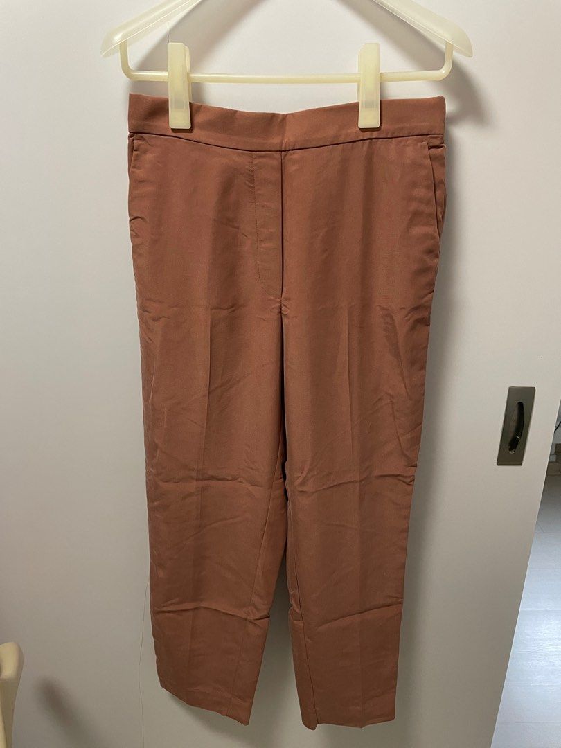 Mango Pants (Category: Other Bottoms) located in Singapore. Submitted by ring_ring_ (Listing ID 1210692237, Image 5). Description: 10 each, total 30 dollars.