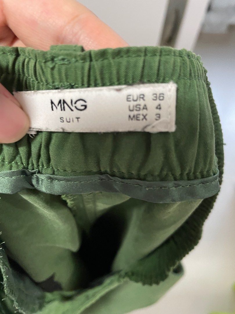 Mango Pants (Category: Other Bottoms) located in Singapore. Submitted by ring_ring_ (Listing ID 1210692237, Image 4). Description: 10 each, total 30 dollars.