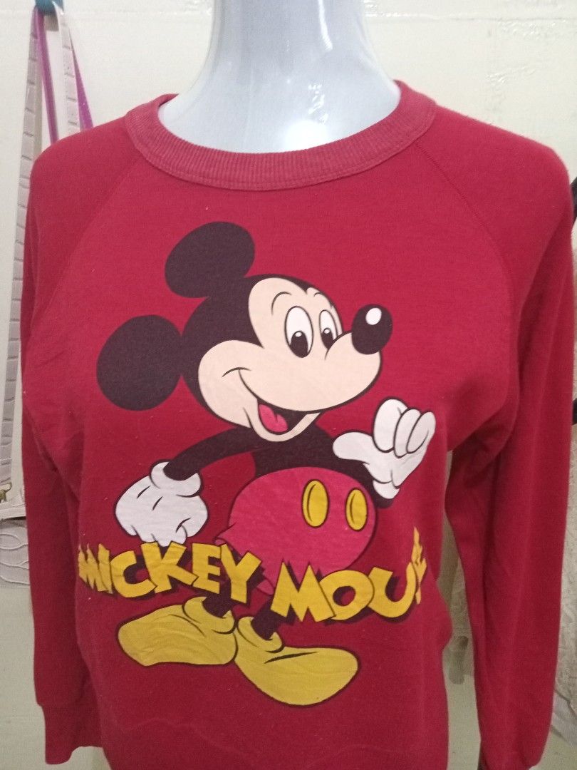 Mickey mouse 2024 red sweater