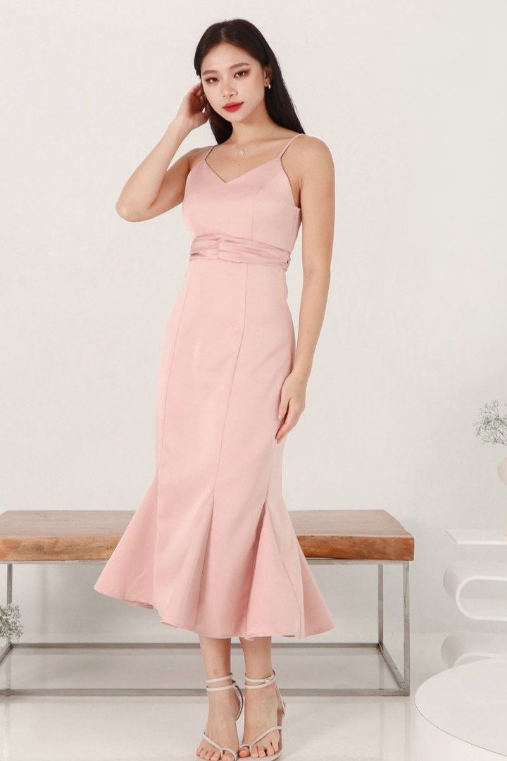 Elegant night dress 2025