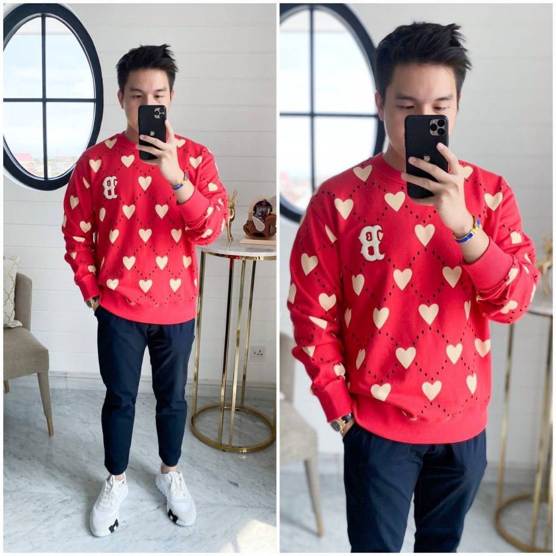 Mlb sweatshirt with on sale heart