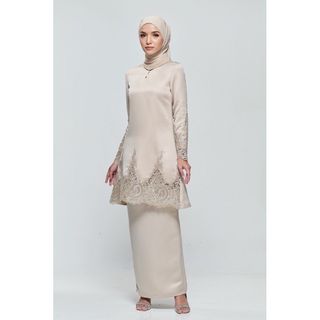 (Category: ) located in . Submitted by eunra_shop (Listing ID 1210625609, Image 1). Description: .