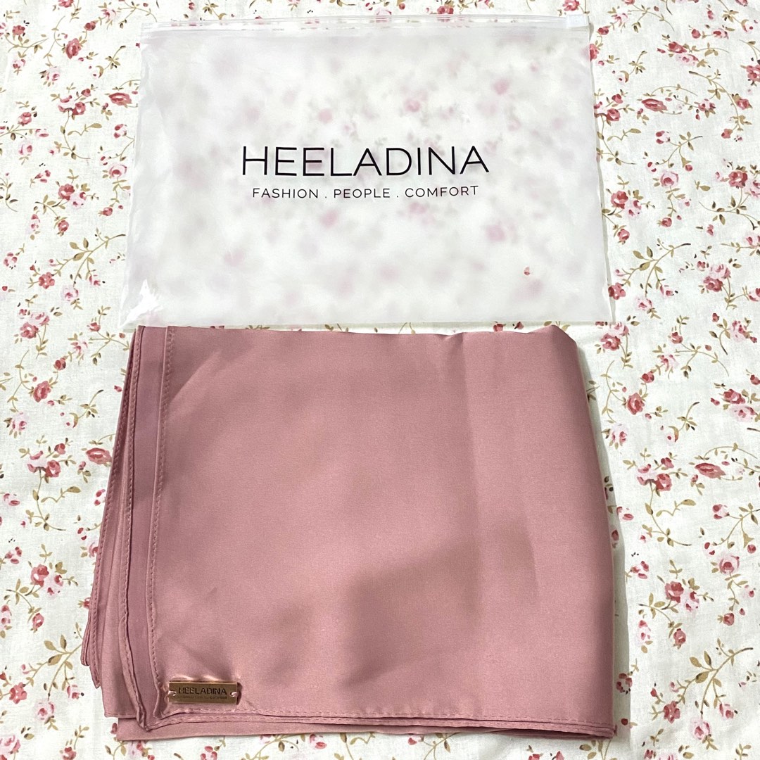 cotton candy shawl heeladina