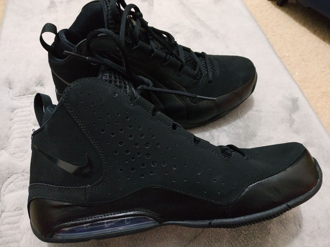 nike men's air max wavy leather basketball shoes