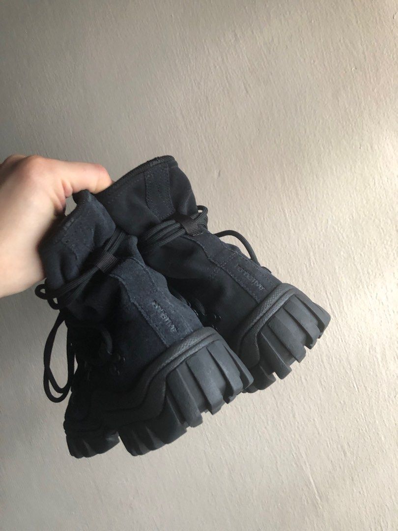 clarks lightweight shoes