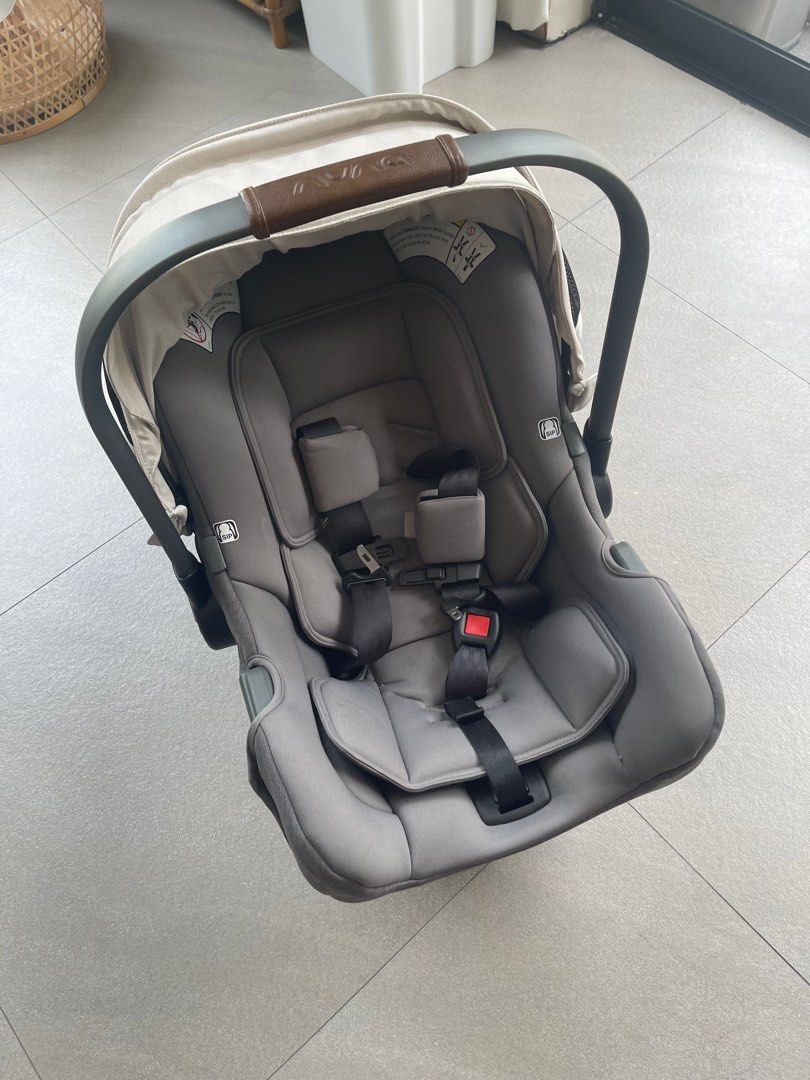 Nuna Pipa Carrier with car seat adaptor, Babies & Kids, Going Out, Car