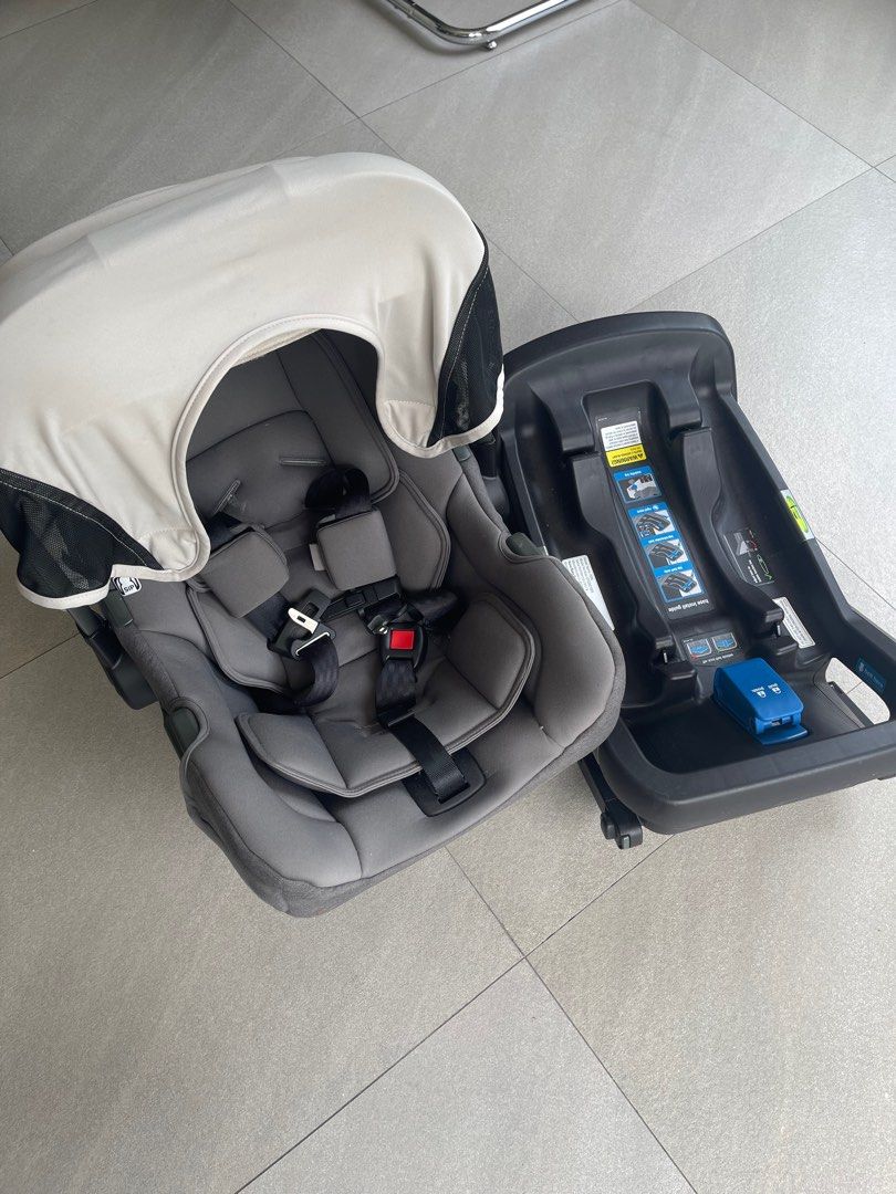 Nuna Pipa Carrier with car seat adaptor, Babies & Kids, Going Out, Car