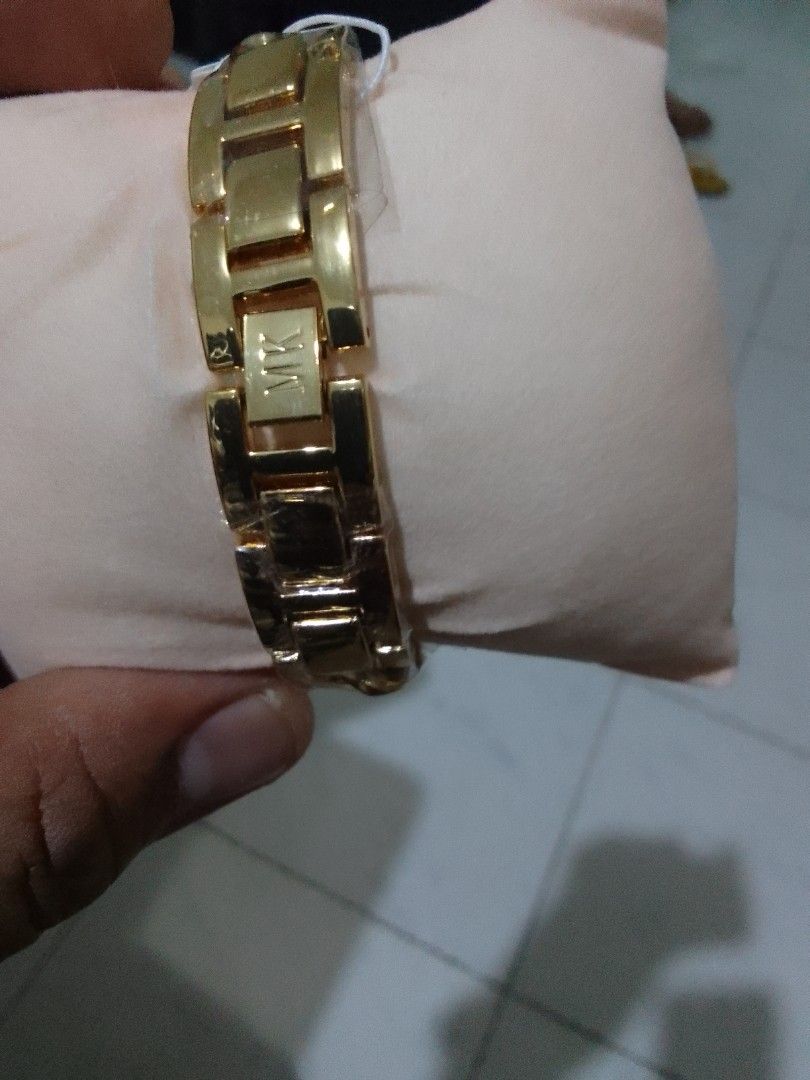 3 King's Pawnable Gold and Authentic Watches | Dipolog City | Facebook