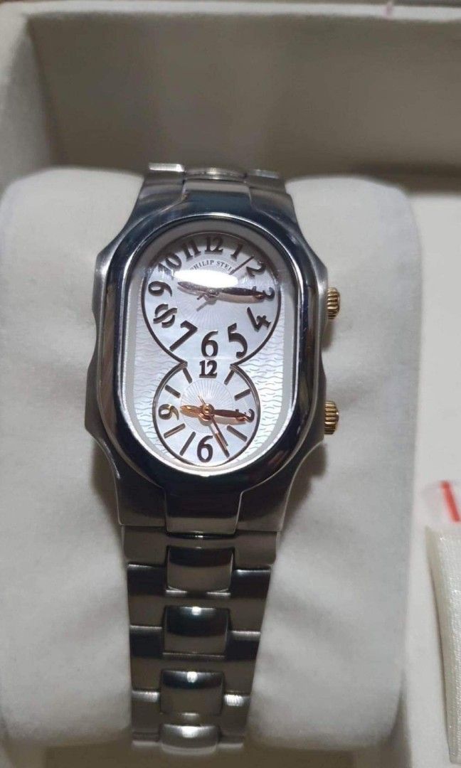Philip stein signature dual time (Category: Luxury Watches) located in Rizal. Submitted by sizzies_fashion_style (Listing ID 1210614437, Image 1). Description: Philip Stein signature dual Time Preloved but lightly used message me for detailed pictures box included but not in good condition Slightly Negotiable 😊.