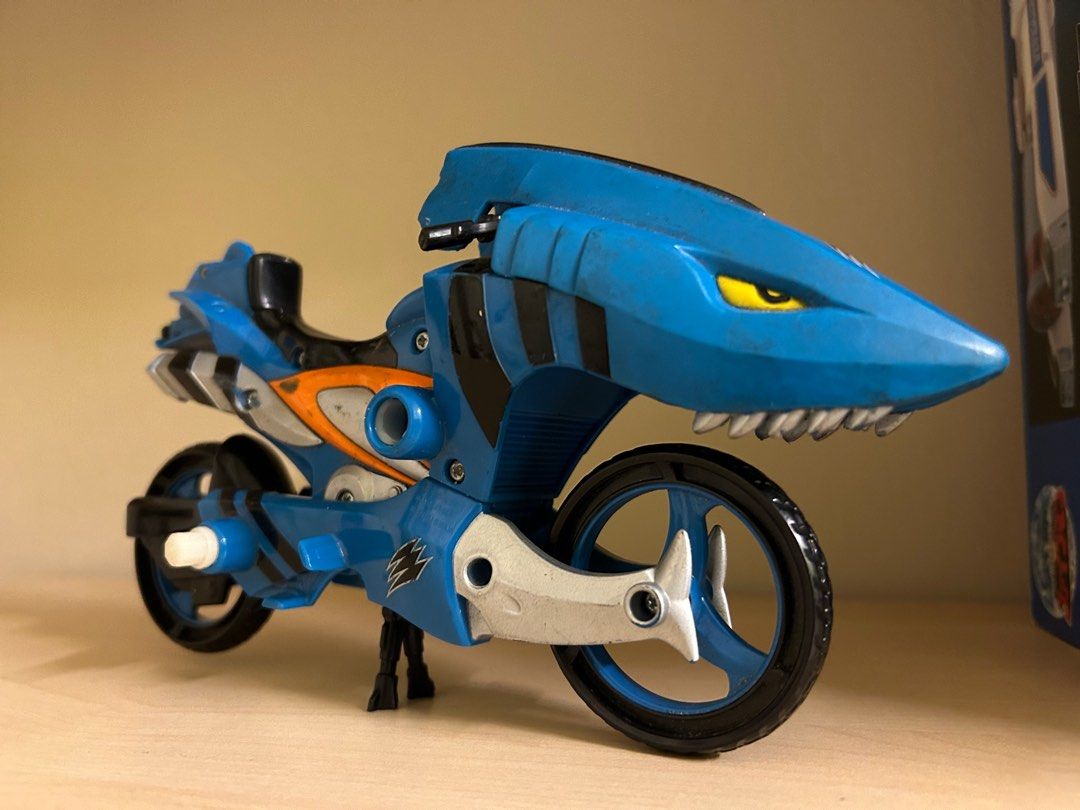 Shark motorcycle hot sale