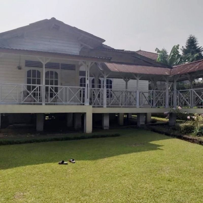 rumah_villa_dijual_di_puncak_c_1674200890_19f3b06d_progressive