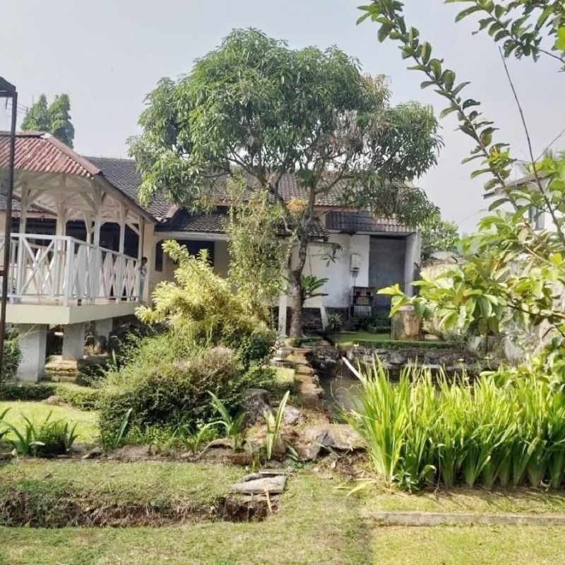 rumah_villa_dijual_di_puncak_c_1674200890_f814ab60_progressive