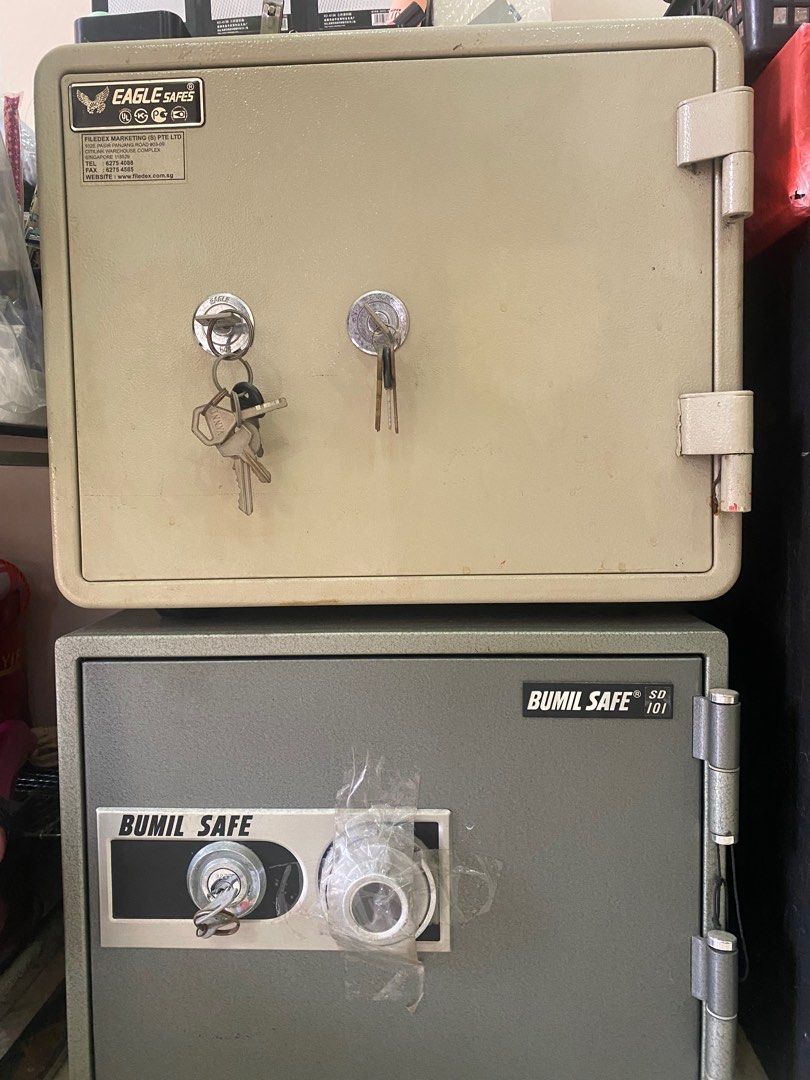 Safe box used64885067425923111