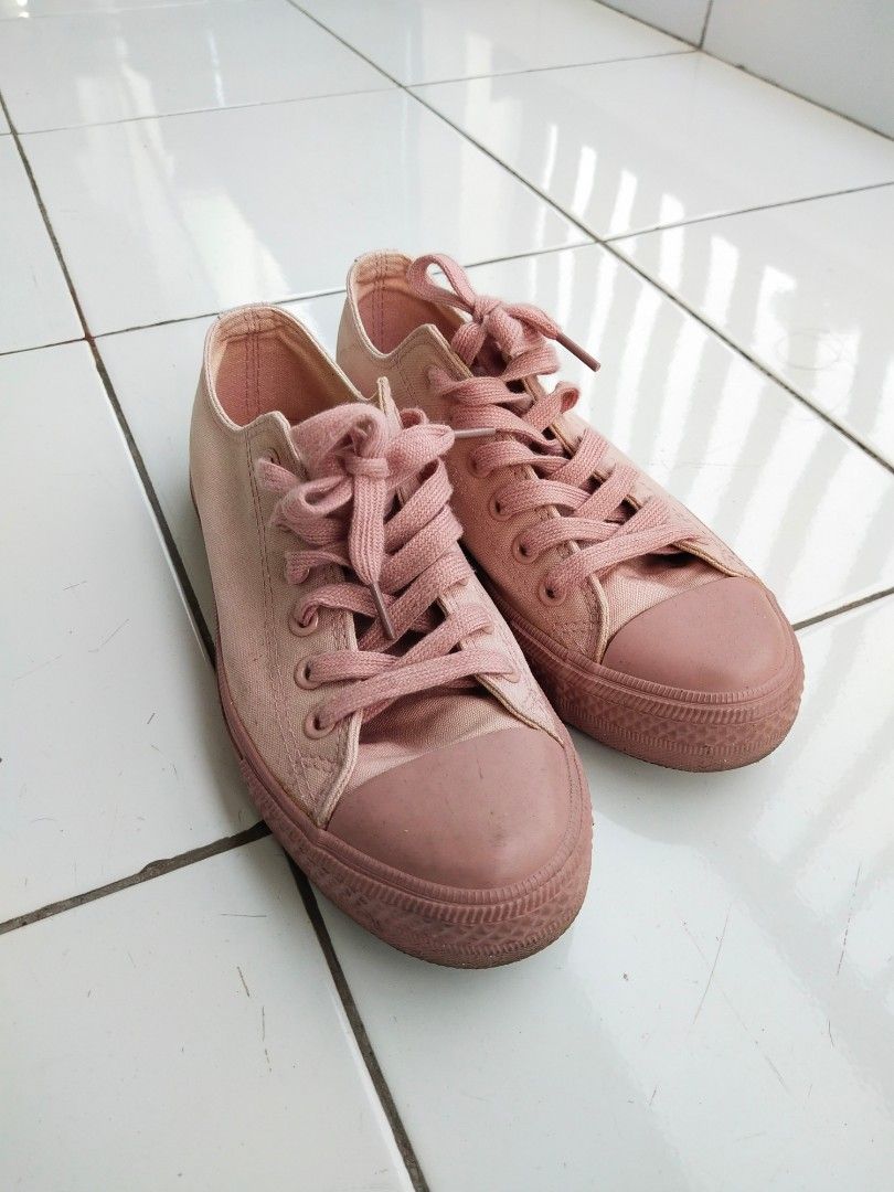 SEPATU AIRWALK, Fesyen Wanita, Sepatu di Carousell