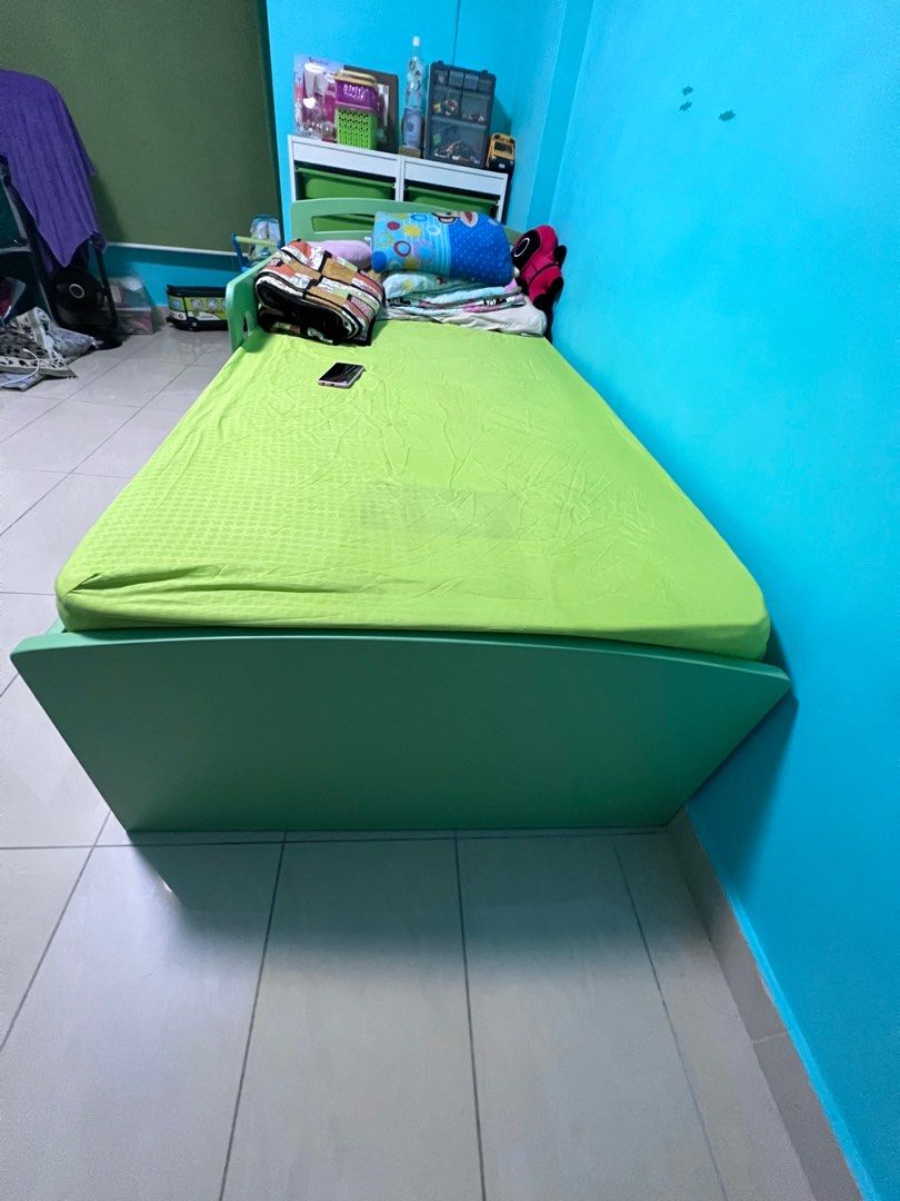 Kids Single bed W/ trundle, Furniture & Home Living, Furniture, Bed