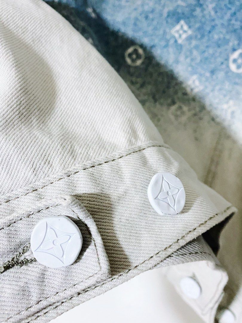 Louis Vuitton Gradient Monogram Denim Jacket – Savonches