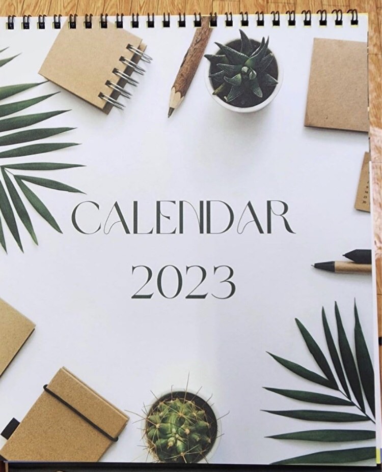 Table Calendar 2023 (Singapore), Everything Else on Carousell