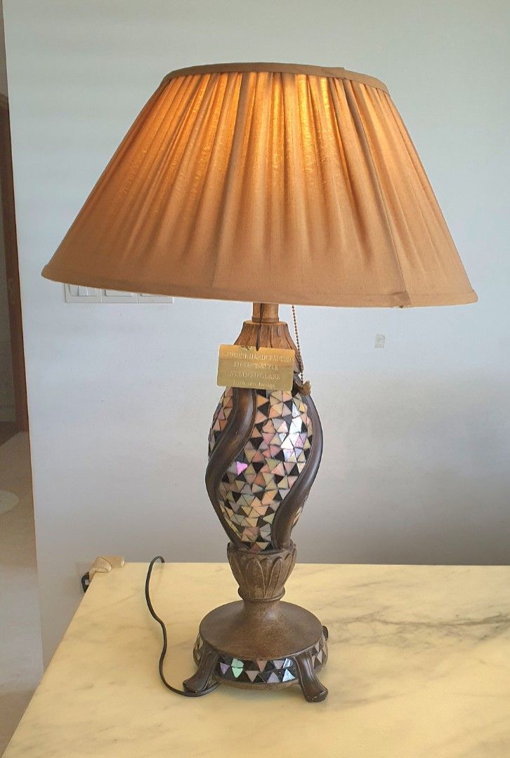 Table Lamp Colour Creations Gunuine handcrafted tiffany style