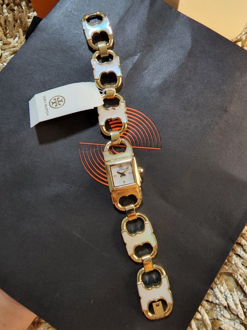 Tory burch double outlet t link watch