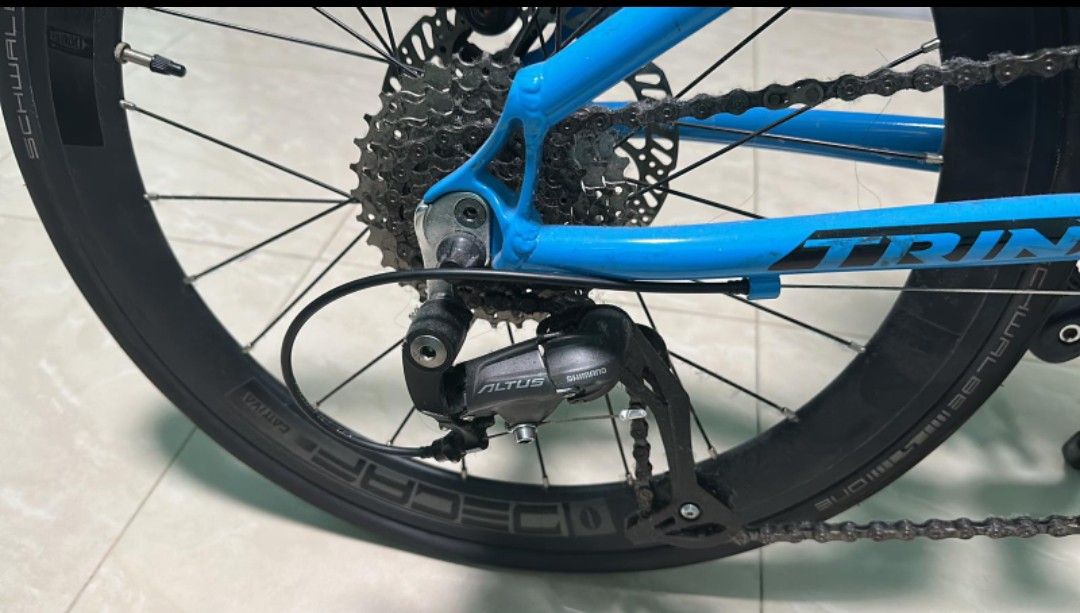 Trinx minivelo java cl tern (Category: Bicycles) located in Singapore. Submitted by lowace3561 (Listing ID 1210724802, Image 2). Description: Selling behalf for my fren trinx minivelo. Use only 3 times. Still in good condition & all in stock parts. Pls do pm me if u interested..